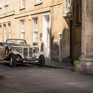  Apartment Abbey Mews In The Heart Of Bath, Keys