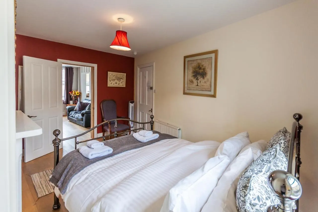 10 Grove St - Bath Holiday Suites 0*,